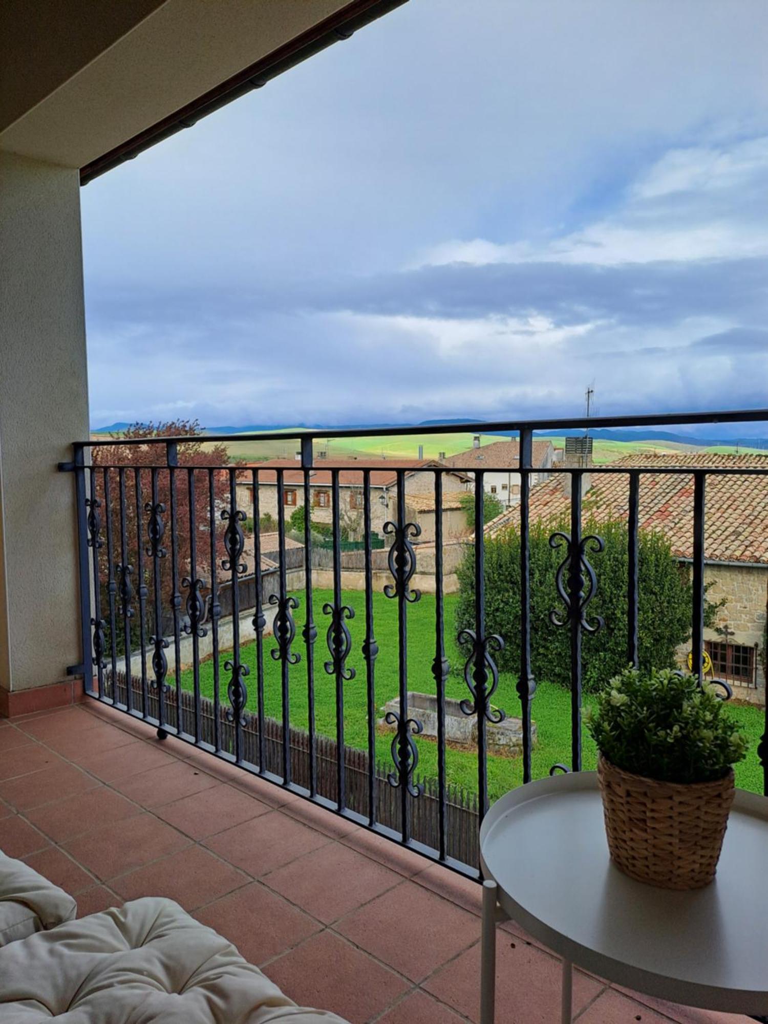 Casa Rural Torreblanca Urroz Exterior foto